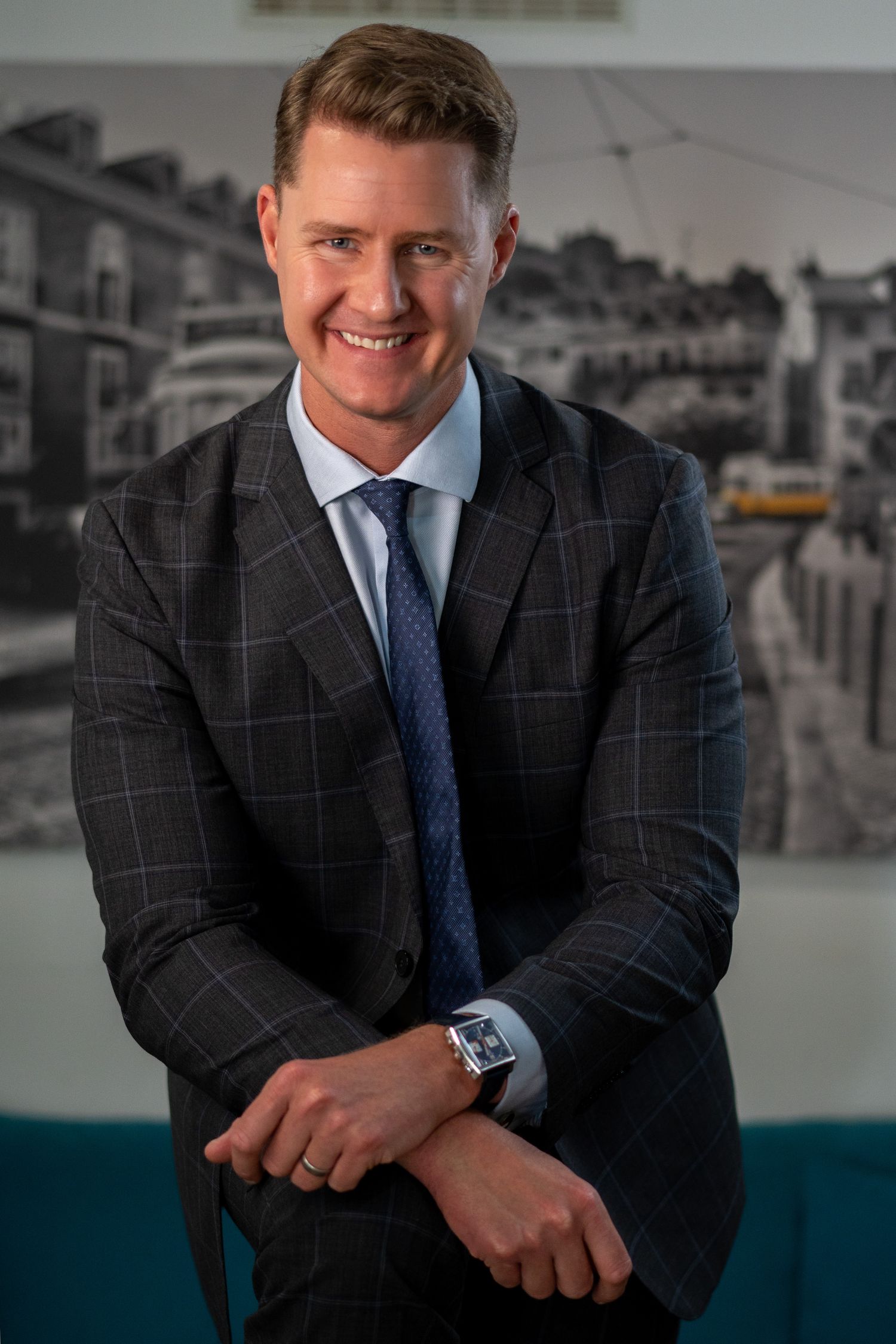 Jason Swan, Golden Visa specialist